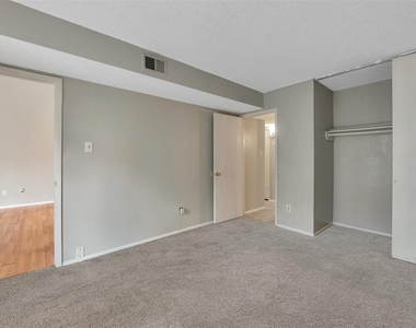 6345 Cattails Lane - Photo Thumbnail 18