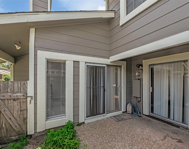 6345 Cattails Lane - Photo Thumbnail 30