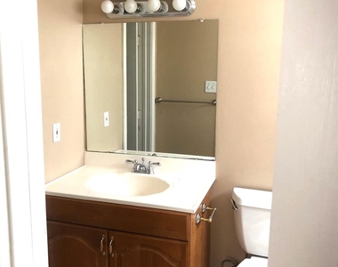4122 Drake Street - Photo Thumbnail 19