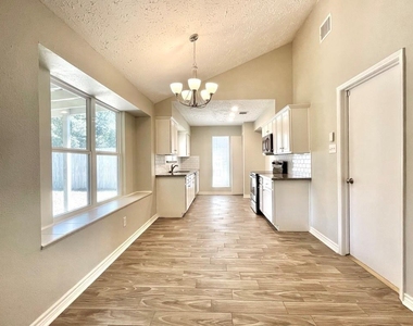 22526 Carter Moir Lane - Photo Thumbnail 4