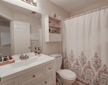 2802 Crescent Star Road - Photo Thumbnail 16