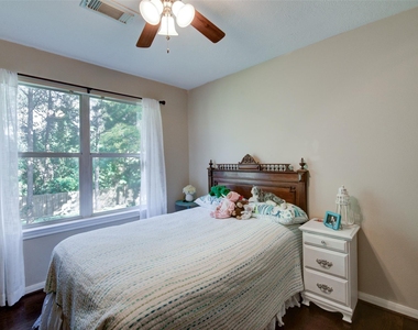 2802 Crescent Star Road - Photo Thumbnail 15