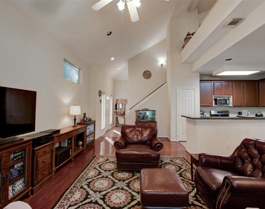 2802 Crescent Star Road - Photo Thumbnail 6
