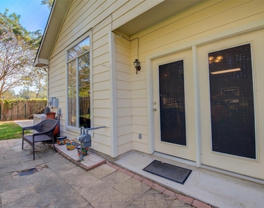 2802 Crescent Star Road - Photo Thumbnail 20