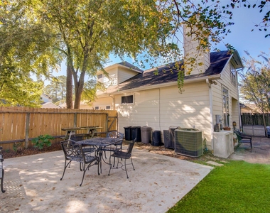 2802 Crescent Star Road - Photo Thumbnail 18