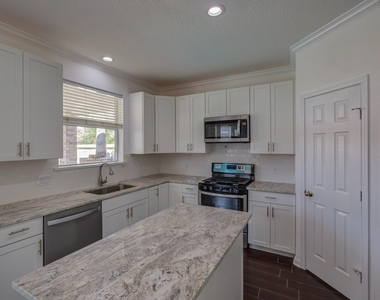 19806 Big Canyon Dr - Photo Thumbnail 14
