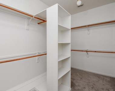 2719 Mossy Log Court - Photo Thumbnail 25
