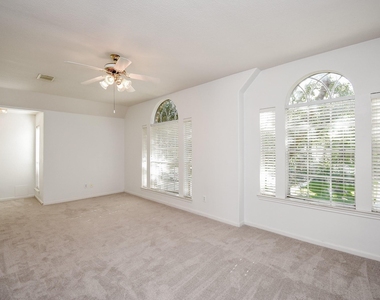 2719 Mossy Log Court - Photo Thumbnail 36