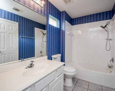 2719 Mossy Log Court - Photo Thumbnail 40
