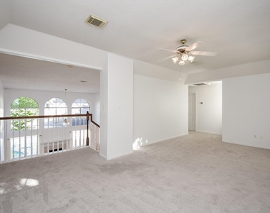 2719 Mossy Log Court - Photo Thumbnail 37