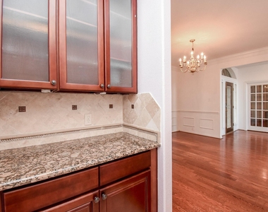 2719 Mossy Log Court - Photo Thumbnail 23