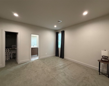 6820 Rocinante Lane - Photo Thumbnail 13