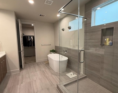 6820 Rocinante Lane - Photo Thumbnail 7