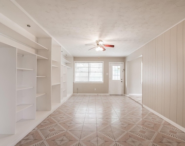 4610 Anice Street - Photo Thumbnail 2