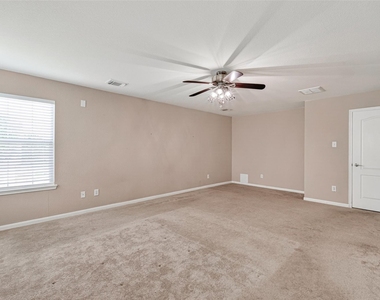 3934 Brook Garden Lane - Photo Thumbnail 19
