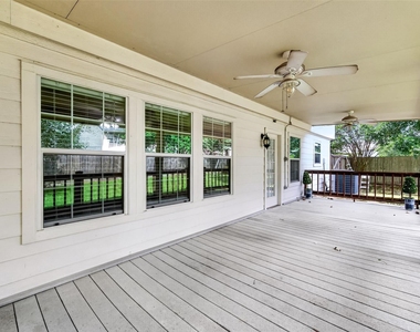 3934 Brook Garden Lane - Photo Thumbnail 30