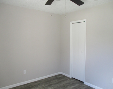 474 Tuloma Avenue Sw - Photo Thumbnail 9