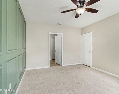 2650 Falcon Lane - Photo Thumbnail 6