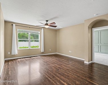 2650 Falcon Lane - Photo Thumbnail 4