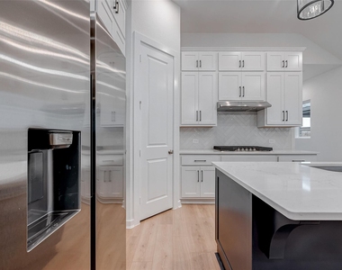 11430 Gossamer Wing Lane - Photo Thumbnail 10