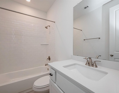 11430 Gossamer Wing Lane - Photo Thumbnail 17