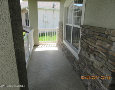 1610 Lago Mar Drive - Photo Thumbnail 2