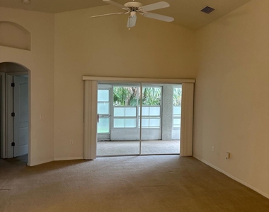 1610 Lago Mar Drive - Photo Thumbnail 26