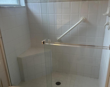 1610 Lago Mar Drive - Photo Thumbnail 29