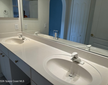 1610 Lago Mar Drive - Photo Thumbnail 28