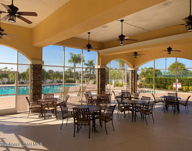 1610 Lago Mar Drive - Photo Thumbnail 11