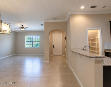 8810 Napolo Drive - Photo Thumbnail 2