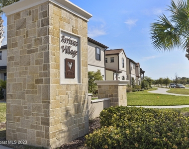 8810 Napolo Drive - Photo Thumbnail 15