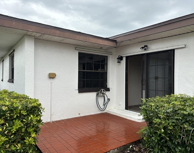 255 Paradise Boulevard - Photo Thumbnail 15