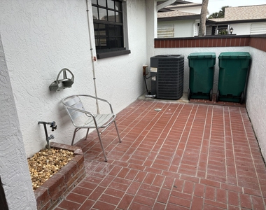 255 Paradise Boulevard - Photo Thumbnail 16