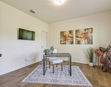 1404 Hollier Road - Photo Thumbnail 7
