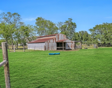 1404 Hollier Road - Photo Thumbnail 35