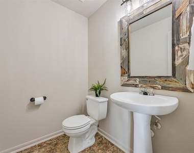 1404 Hollier Road - Photo Thumbnail 18