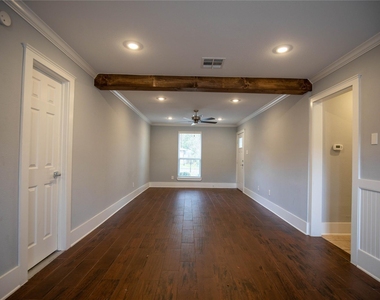 4419 Reynaldo Drive - Photo Thumbnail 2