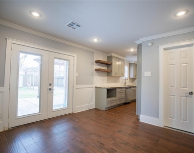 4419 Reynaldo Drive - Photo Thumbnail 4