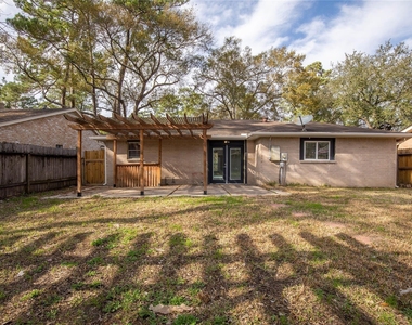 4419 Reynaldo Drive - Photo Thumbnail 9
