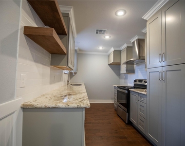 4419 Reynaldo Drive - Photo Thumbnail 6