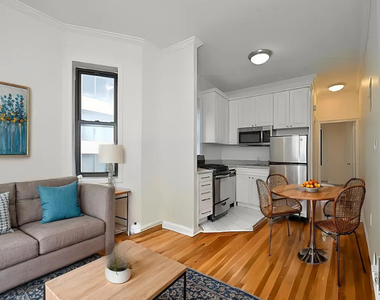 East 38 Street - Photo Thumbnail 1