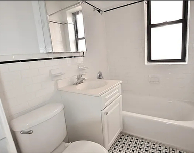 East 38 Street - Photo Thumbnail 3