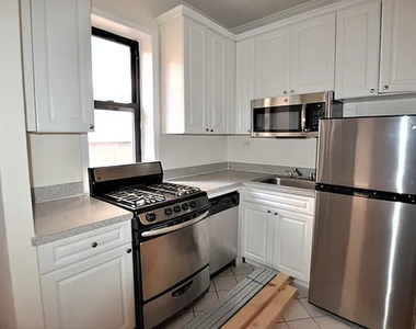 East 38 Street - Photo Thumbnail 2