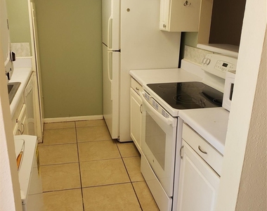 14333 Memorial Drive - Photo Thumbnail 3