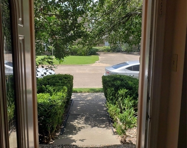 14333 Memorial Drive - Photo Thumbnail 1