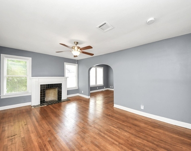 3012 Isabella Street - Photo Thumbnail 2