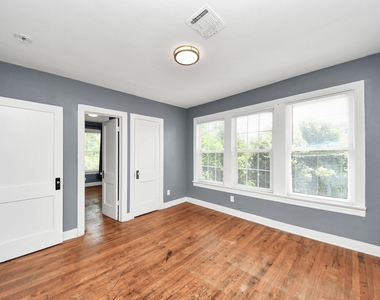 3012 Isabella Street - Photo Thumbnail 31