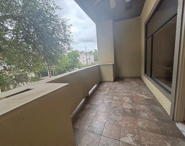 6016 Truro Street - Photo Thumbnail 7