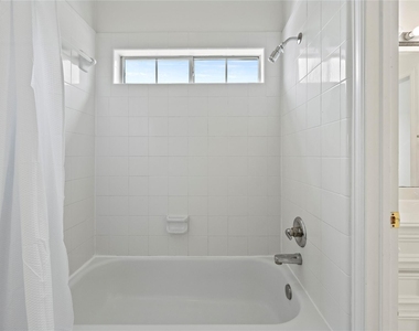 2923 Zachary Bend Lane - Photo Thumbnail 33